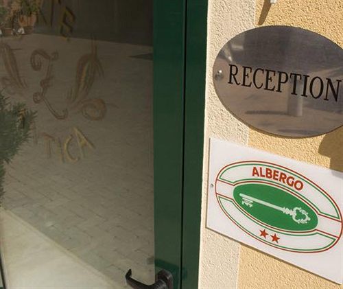 Albergo Corte Antica Вилафранка ди Верона Екстериор снимка
